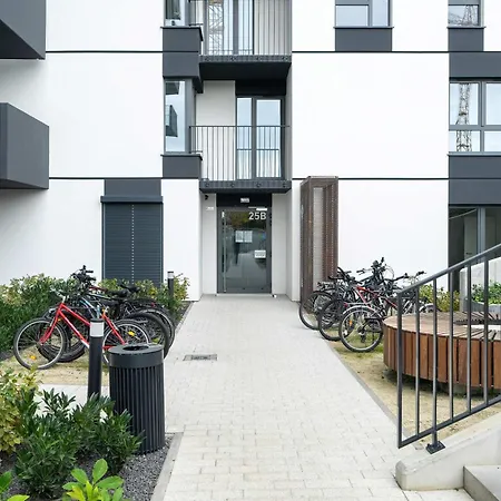 Apartman Nowoczesny Dla 2 Doroslych I 2 Dzieci Parking By Renters