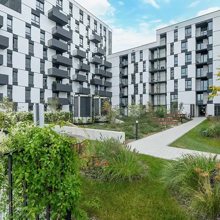 Nowoczesny Dla 2 Doroslych I 2 Dzieci Parking By Renters Apartman Poznań