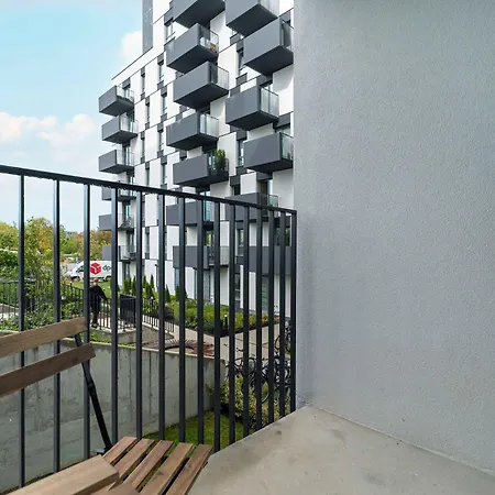 Apartman Nowoczesny Dla 2 Doroslych I 2 Dzieci Parking By Renters Poznań